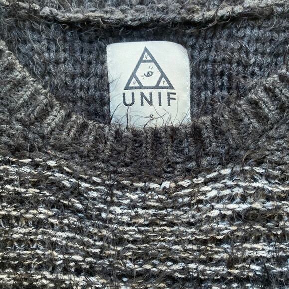 UNIF Oversized Fluffy Gray/Cream Ombre Sweater - Picture 4 of 4